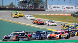 Prova de encerramento da temporada 2018 da Stock Car, no Autódromo Internacional José Carlos Pace - Interlagos, na zona sul de São Paulo (SP) neste domingo (09).